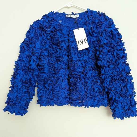 Zara Petal Jacket - Blue Textured Women's Jacket
Bluish - 3920/268 - Picture 3 of 8